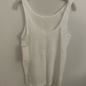Lululemon tank top size 10